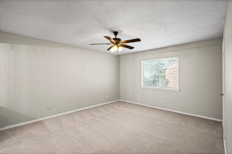 513 Beechwood Drive Grand Prairie TX 75052
