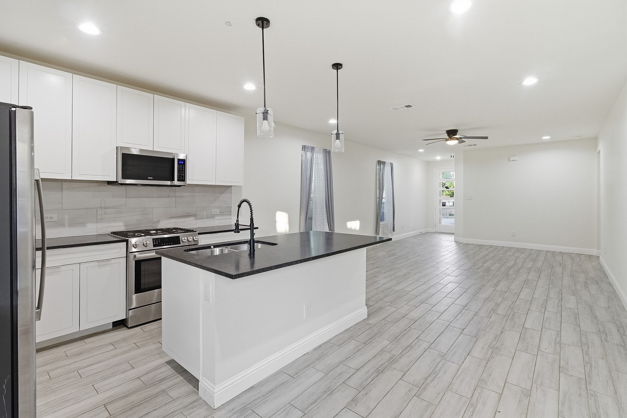 2603 Pine Street Dallas TX 75215