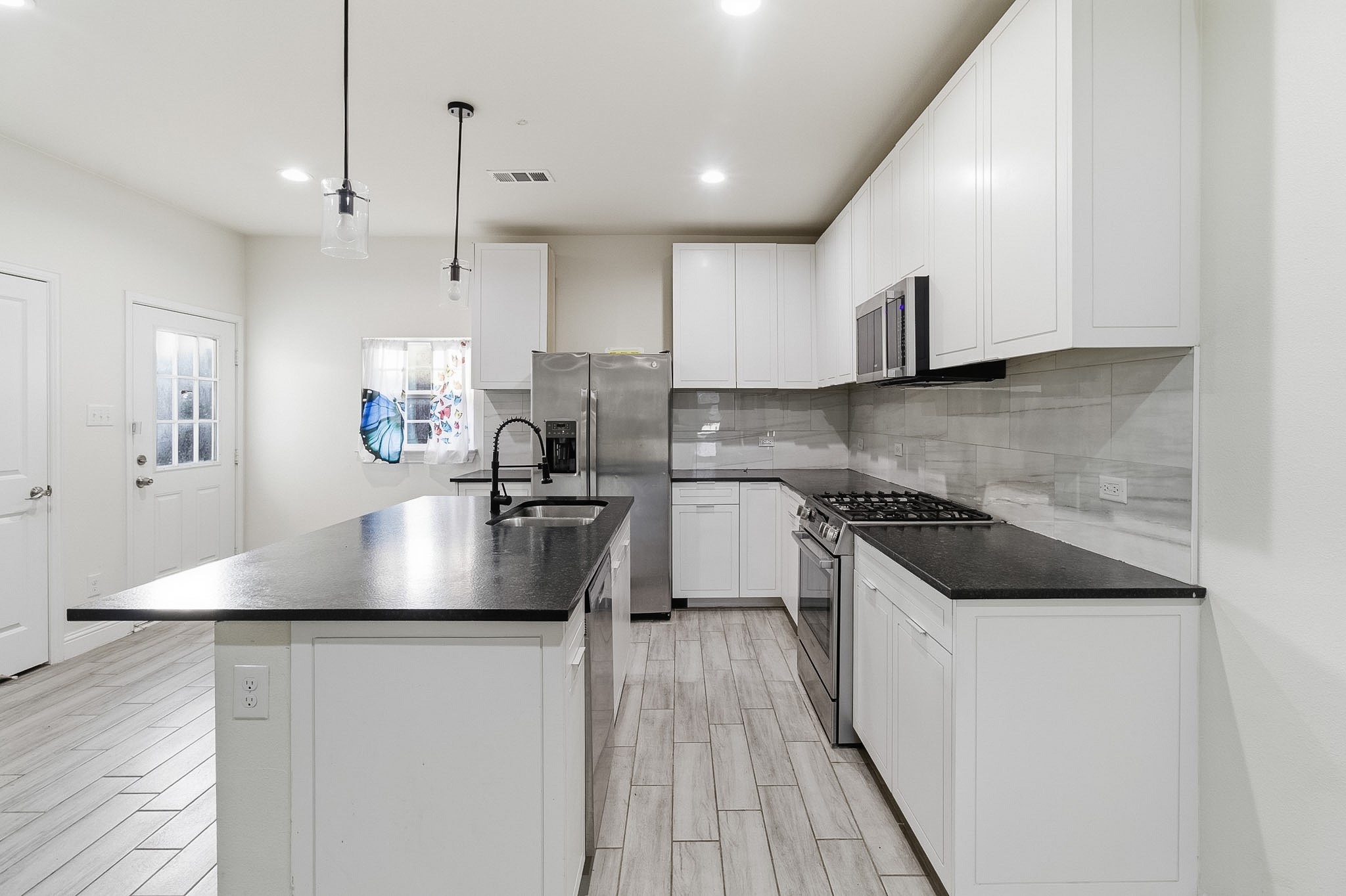2603 Pine Street Dallas TX 75215