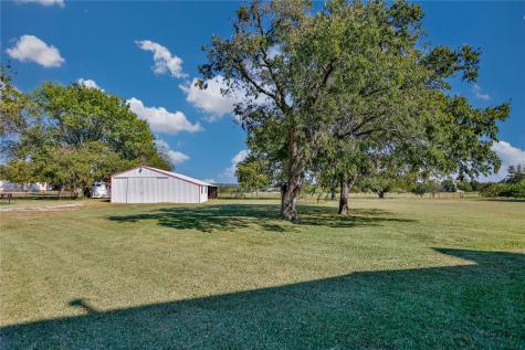 476 County Road 260 Gainesville TX 76240