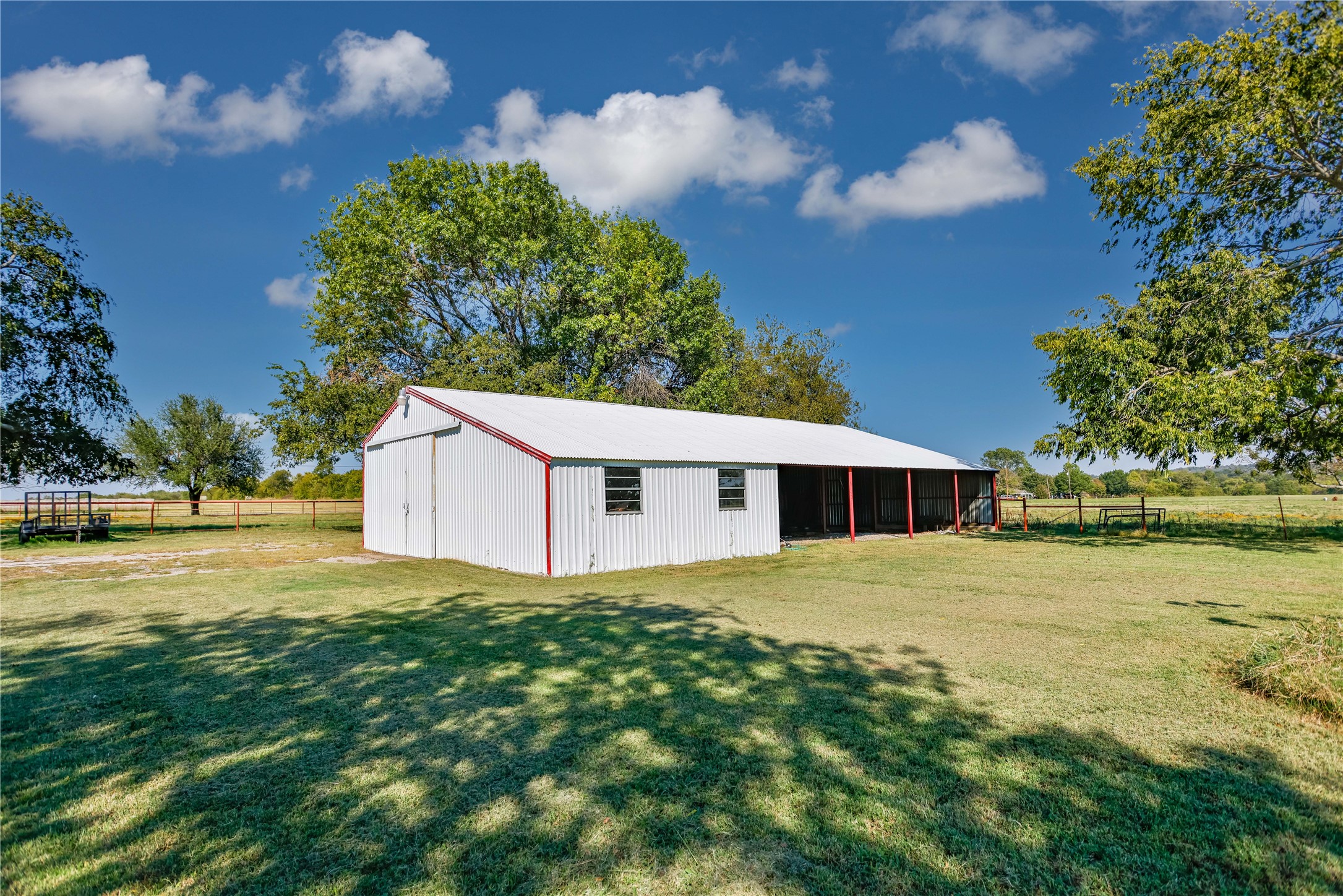 476 County Road 260 Gainesville TX 76240