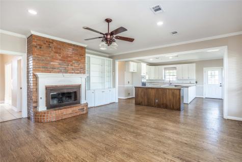 476 County Road 260 Gainesville TX 76240