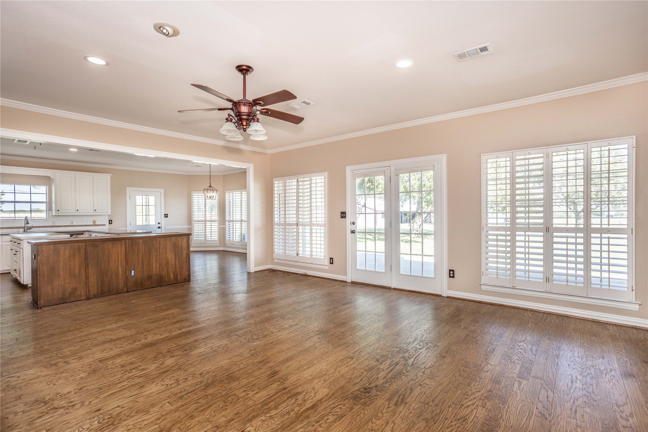 476 County Road 260 Gainesville TX 76240