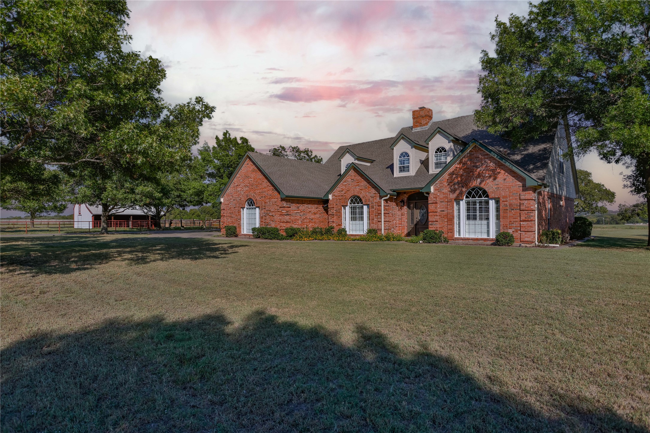 476 County Road 260 Gainesville TX 76240