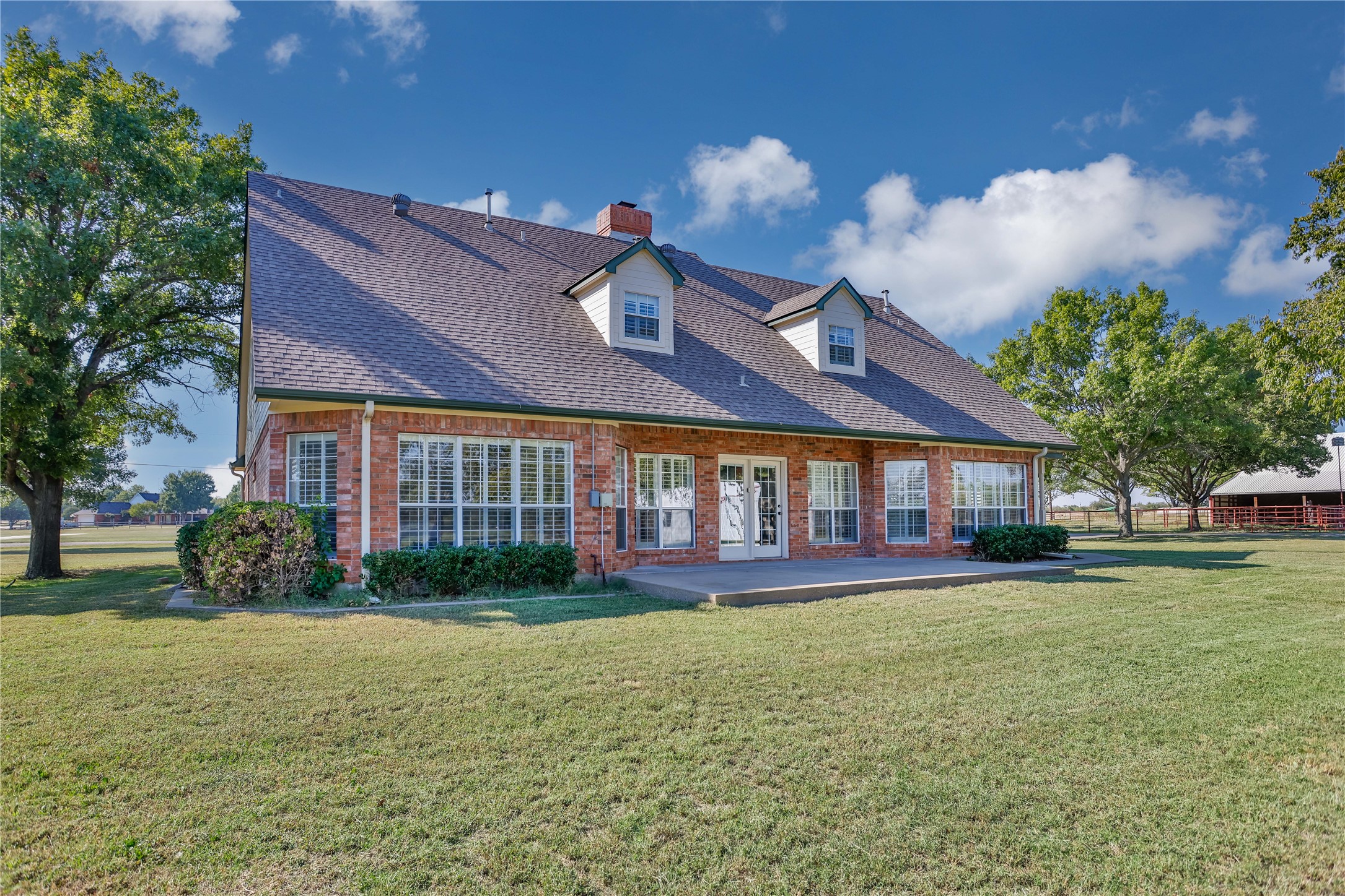 476 County Road 260 Gainesville TX 76240