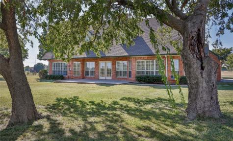 476 County Road 260 Gainesville TX 76240