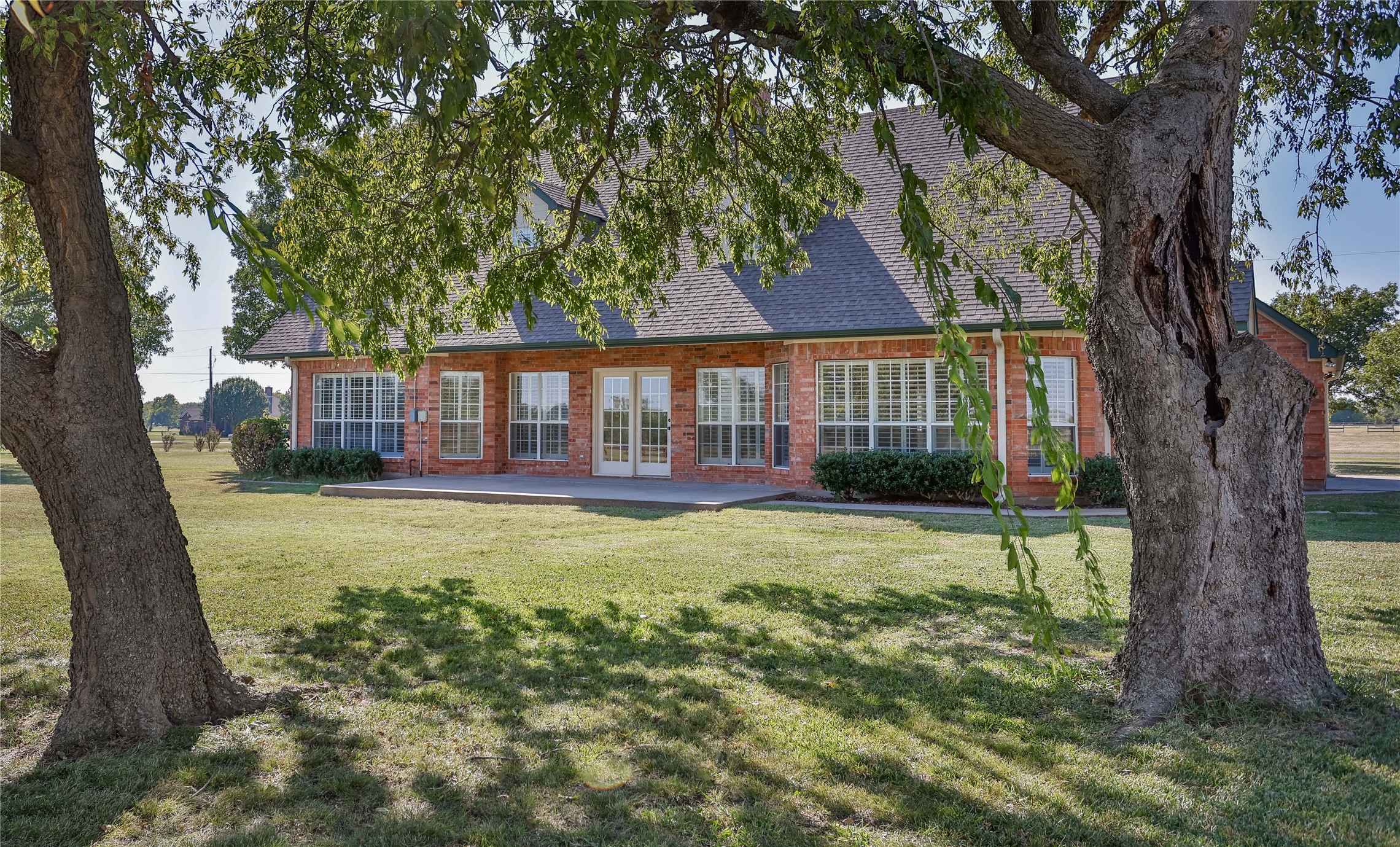 476 County Road 260 Gainesville TX 76240