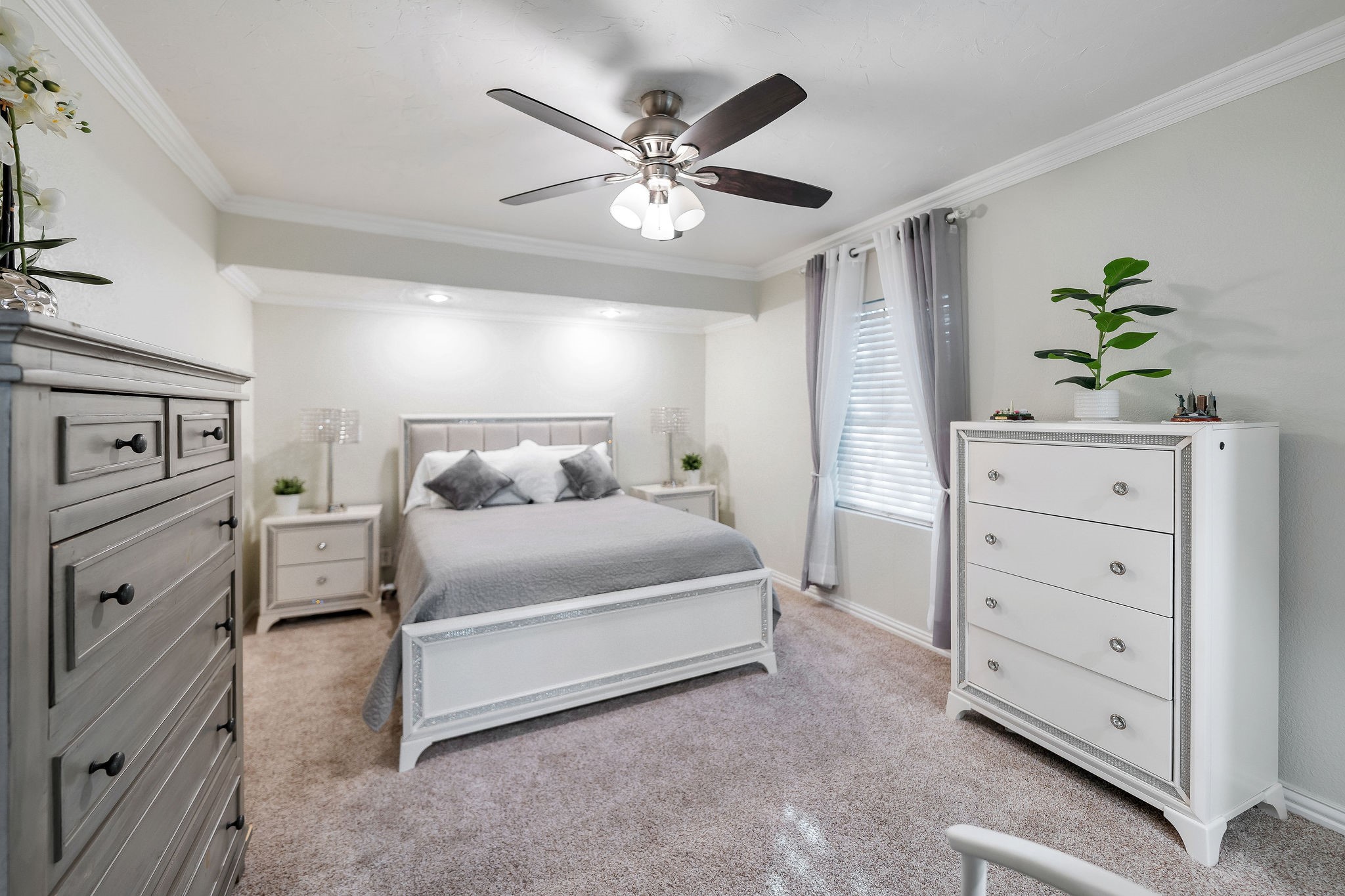 1202 W Strong Parkway Grand Prairie TX 75050