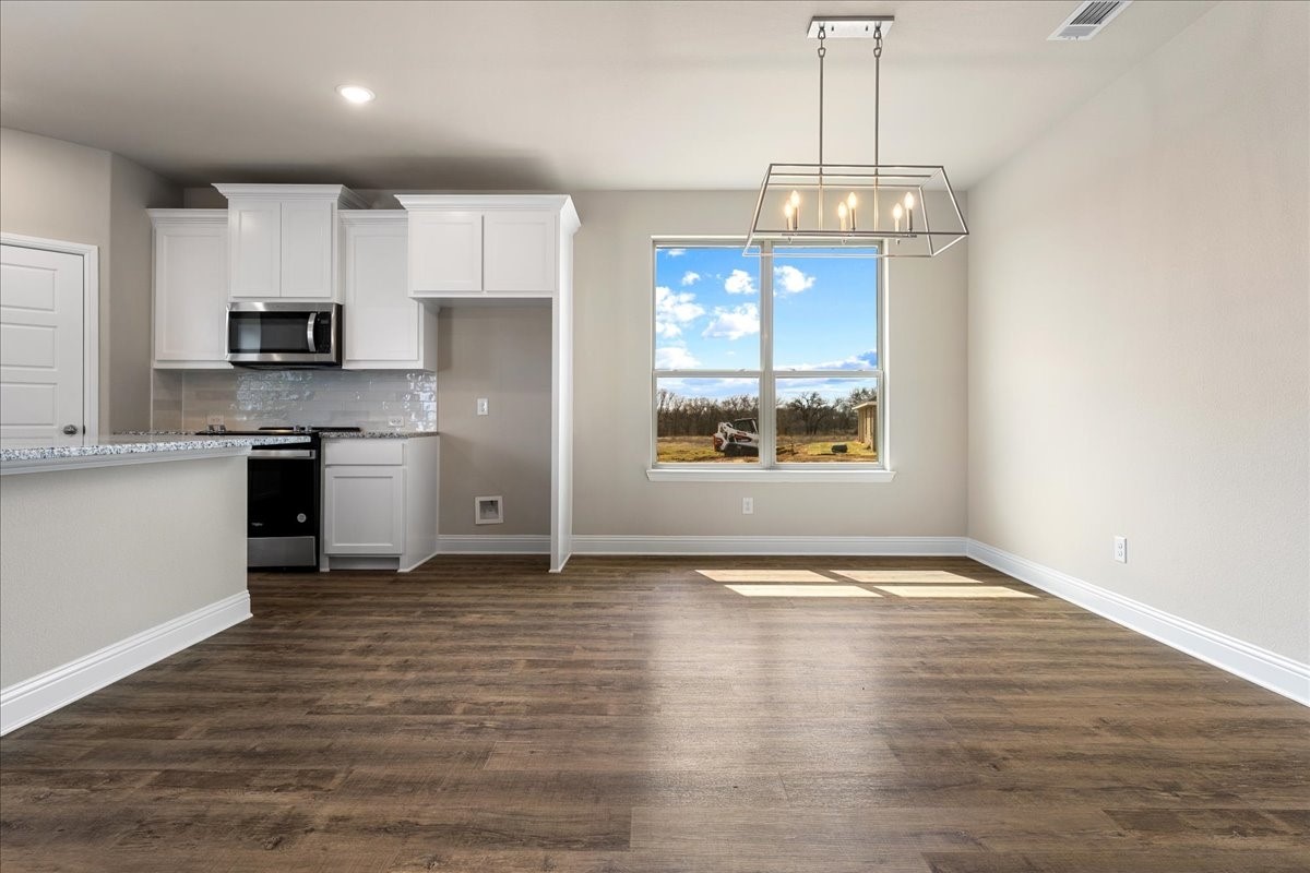 1045 Leo Lane Poolville TX 76487