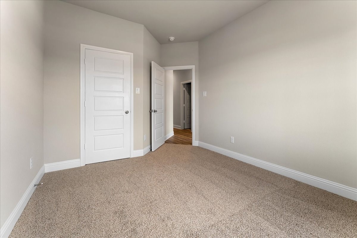 1045 Leo Lane Poolville TX 76487