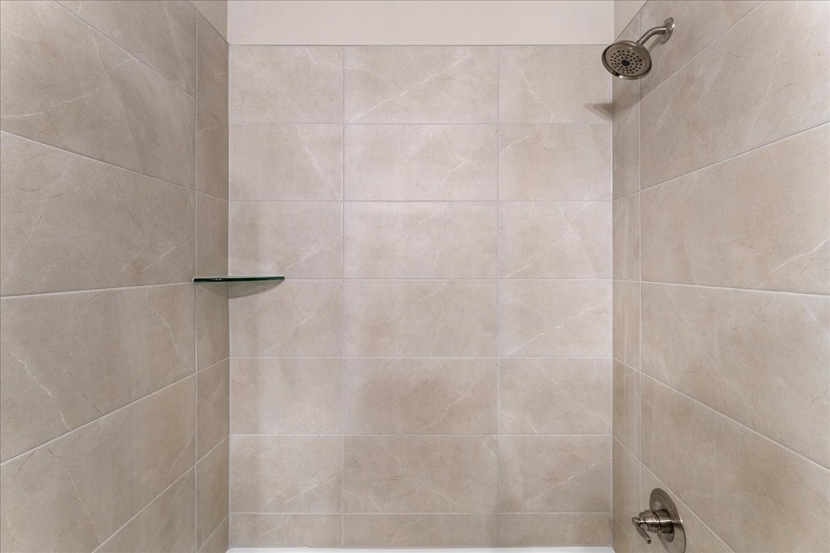 1045 Leo Lane Poolville TX 76487