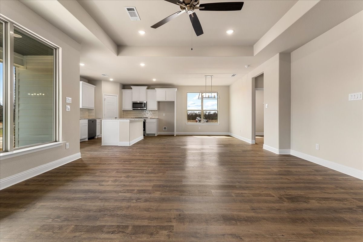 1045 Leo Lane Poolville TX 76487