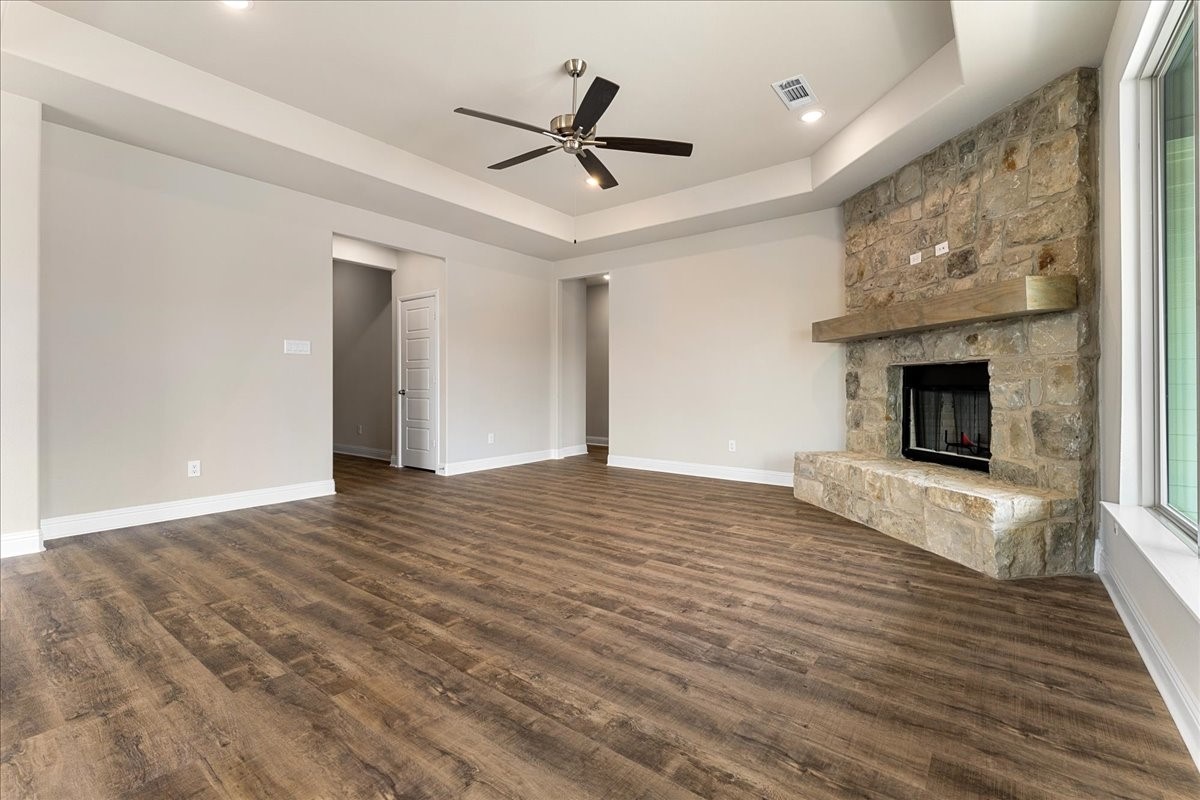 1045 Leo Lane Poolville TX 76487