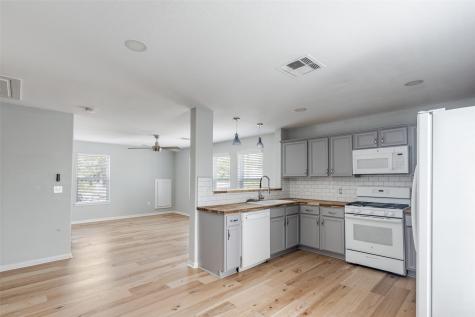 5106 Avenue O Galveston TX 77551