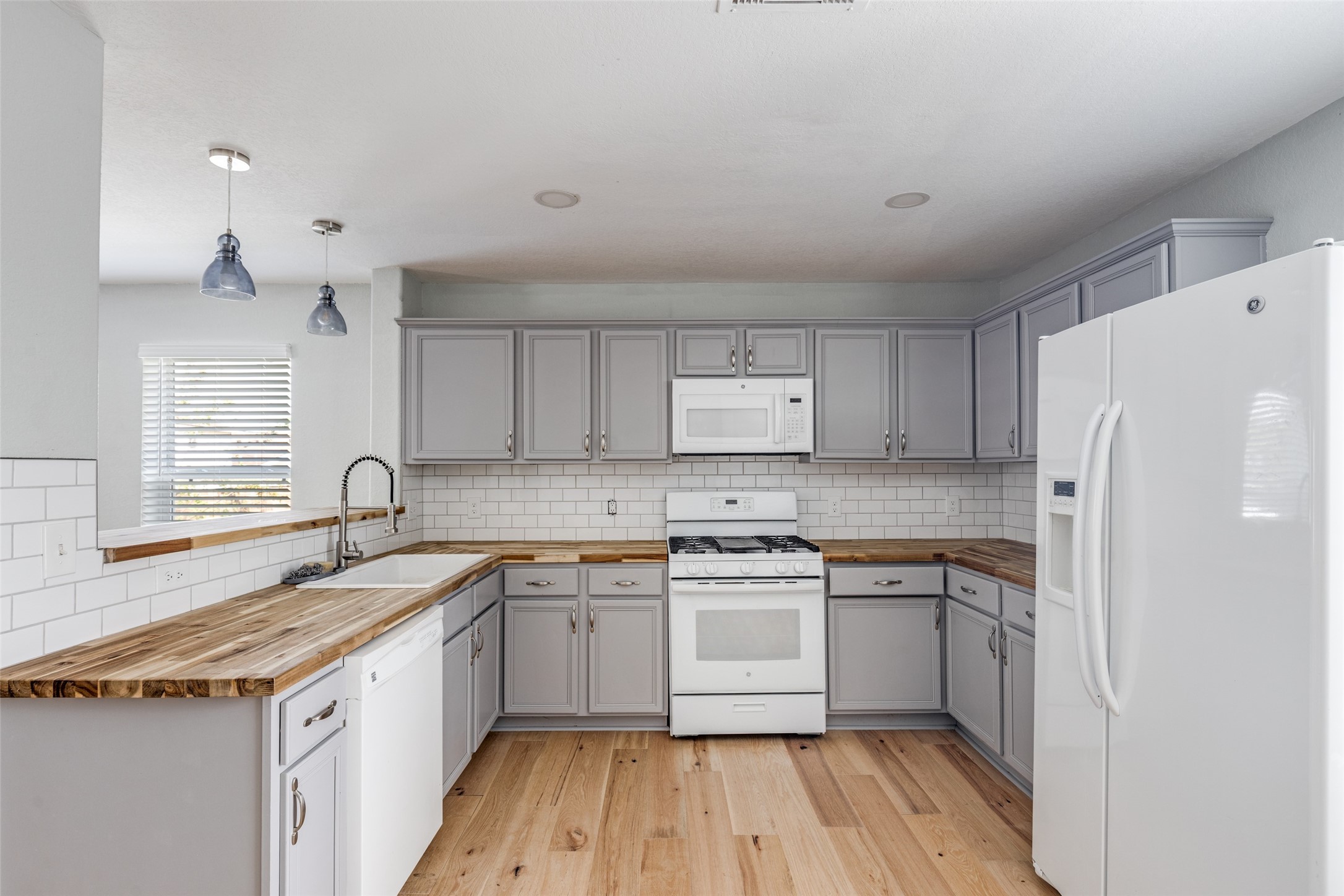 5106 Avenue O Galveston TX 77551