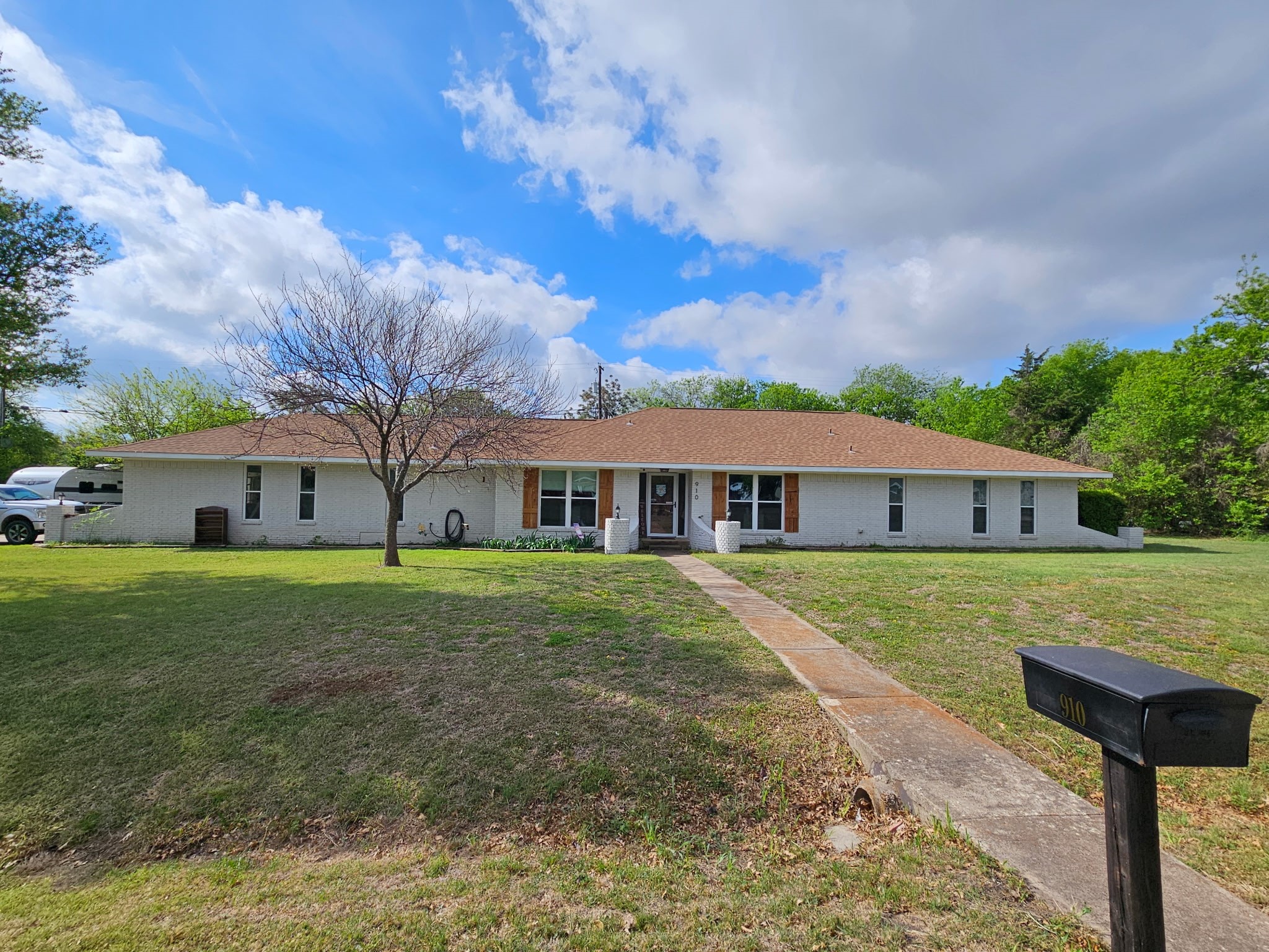 910 Panorama Loop Waxahachie TX 75165