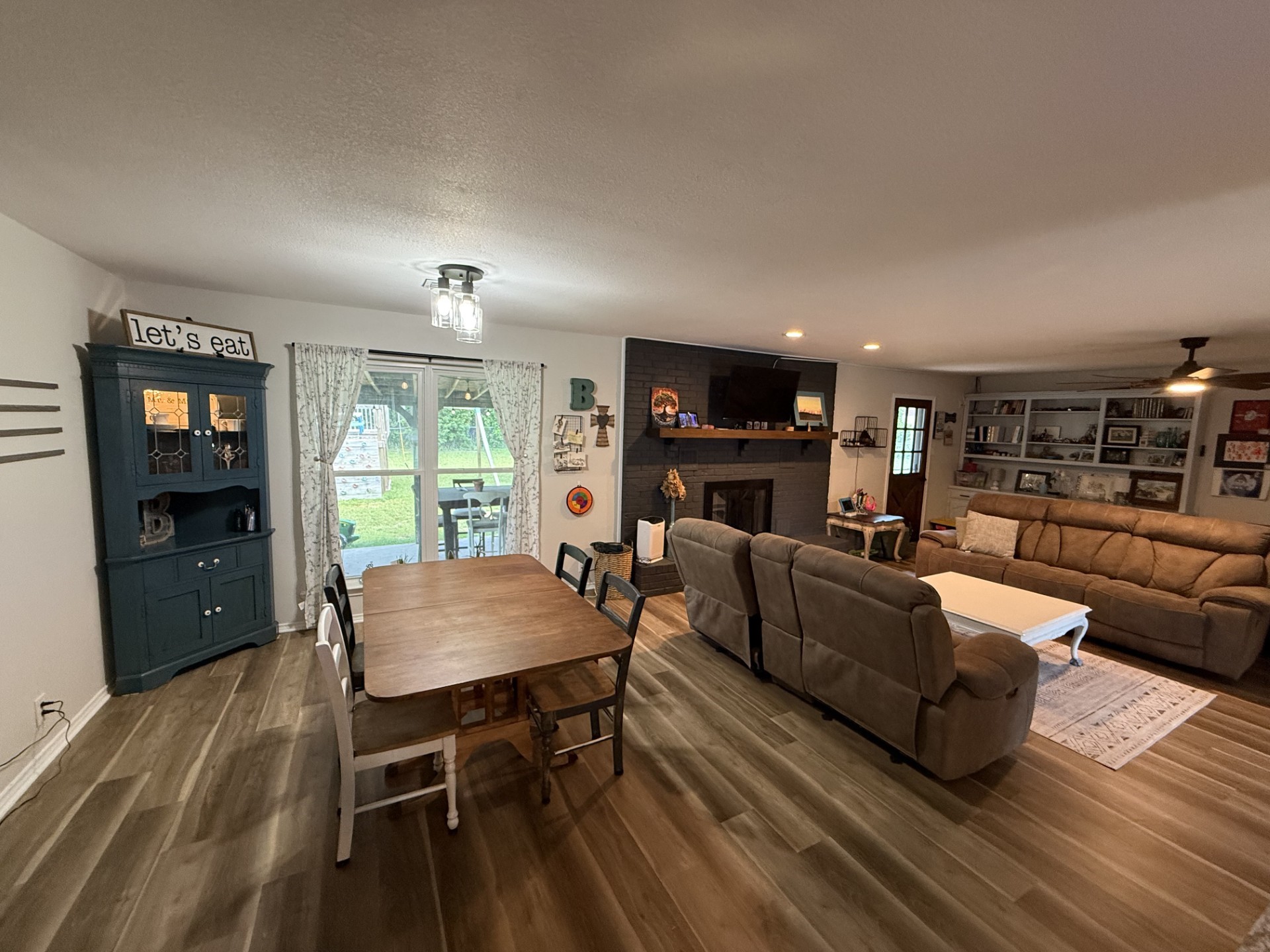 910 Panorama Loop Waxahachie TX 75165