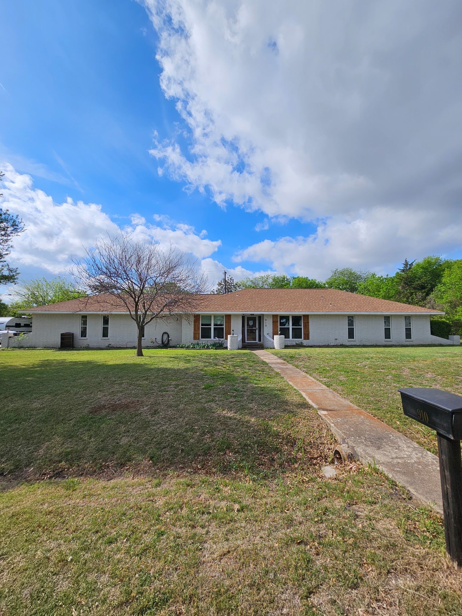 910 Panorama Loop Waxahachie TX 75165
