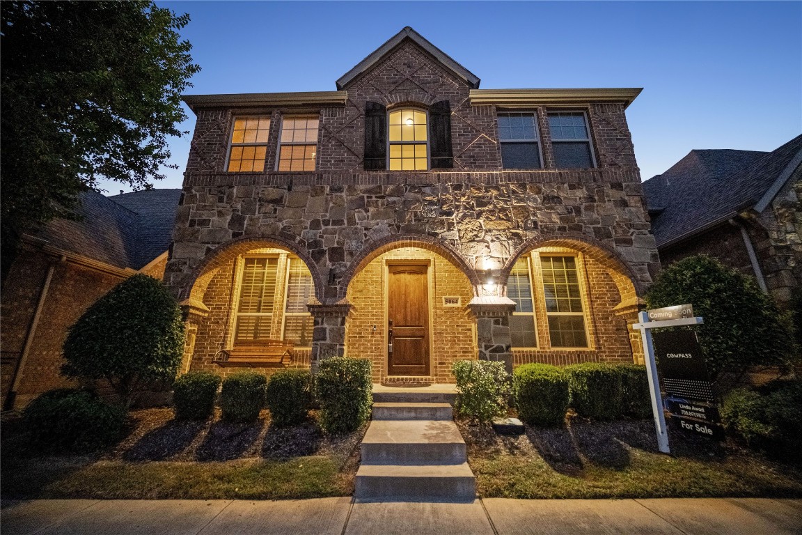 5064 Heritage Oaks Drive Colleyville TX 76034