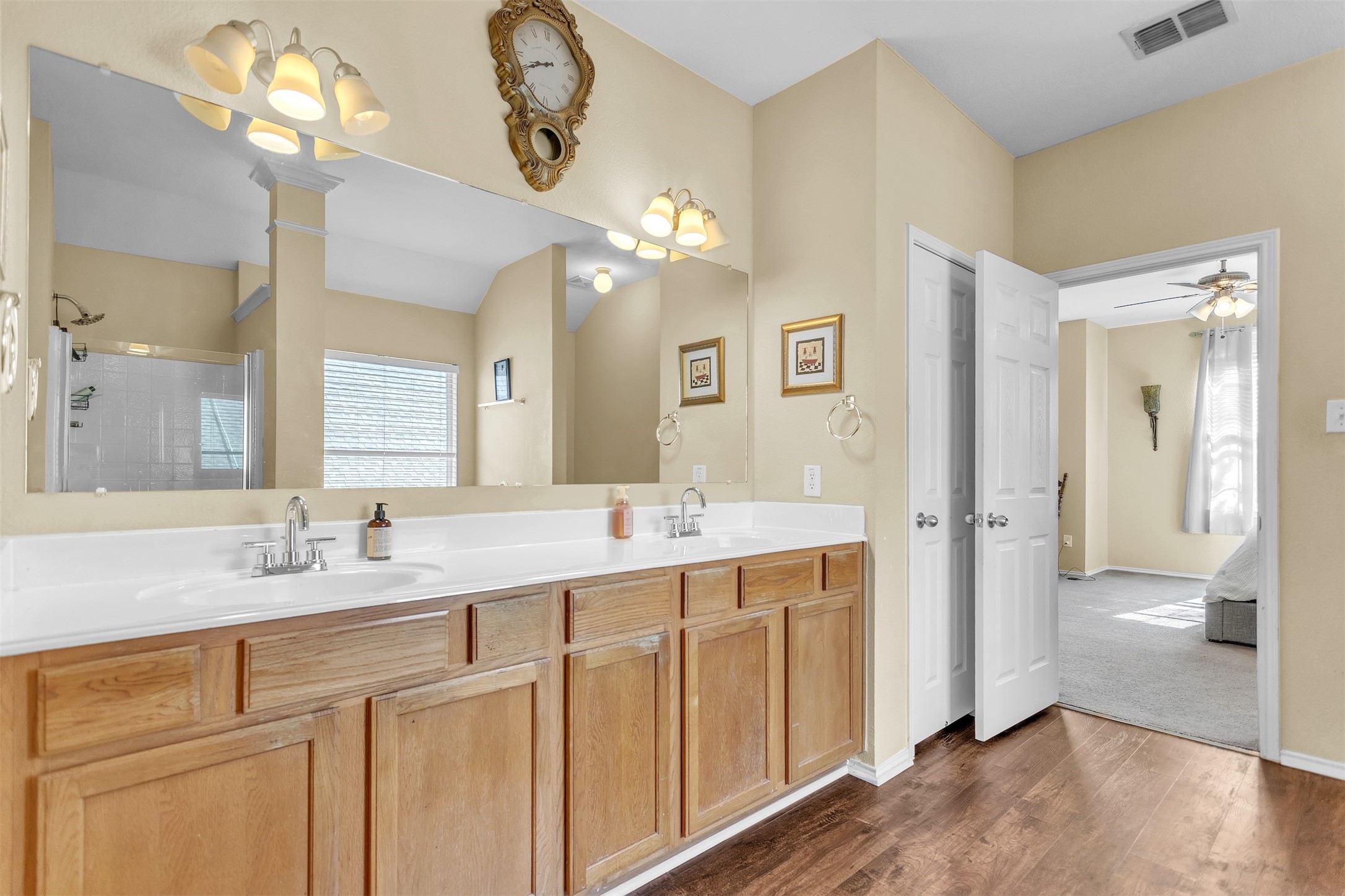 303 Sorrel Duncanville TX 75137