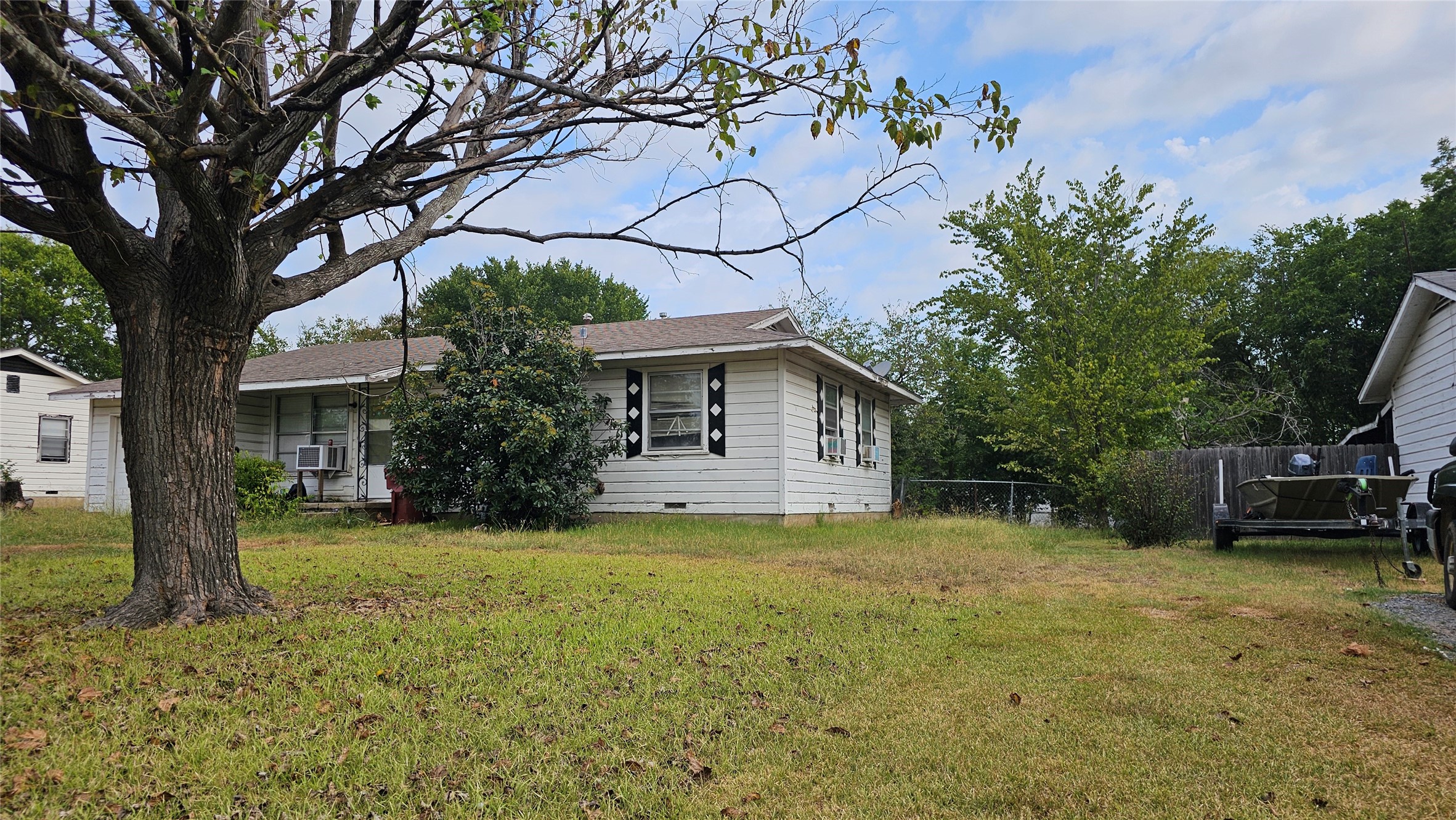 309 Fannin Avenue Bonham TX 75418