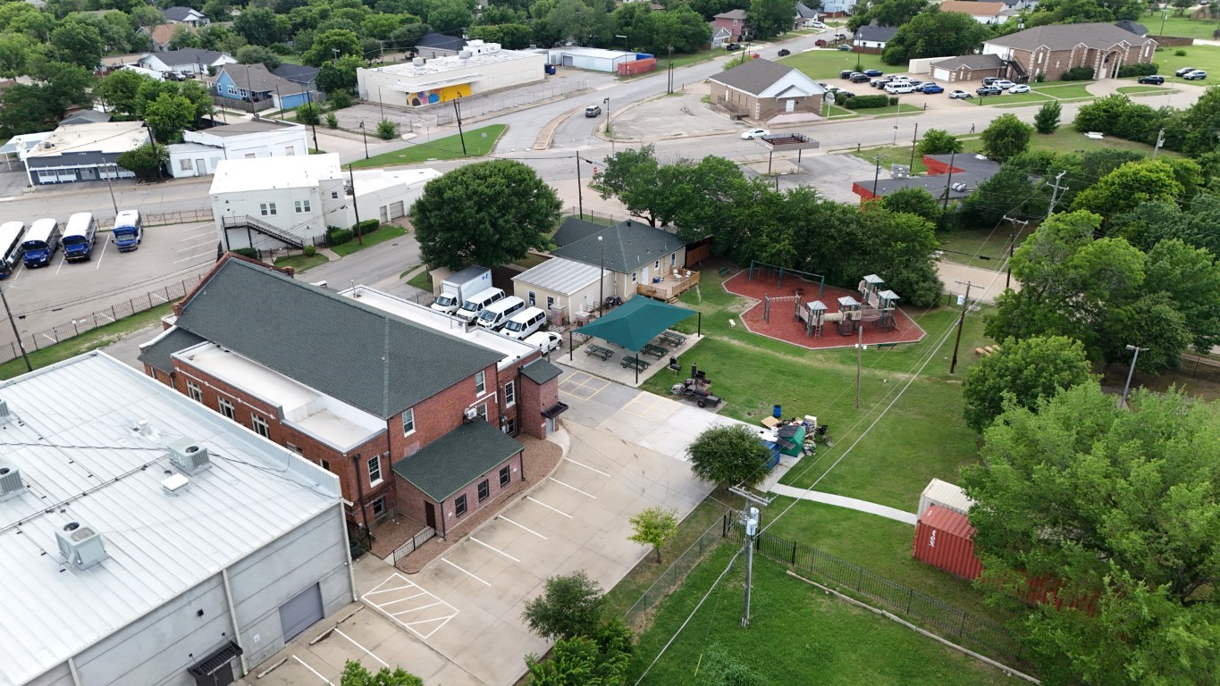 1713 E Tucker Street Fort Worth TX 76104