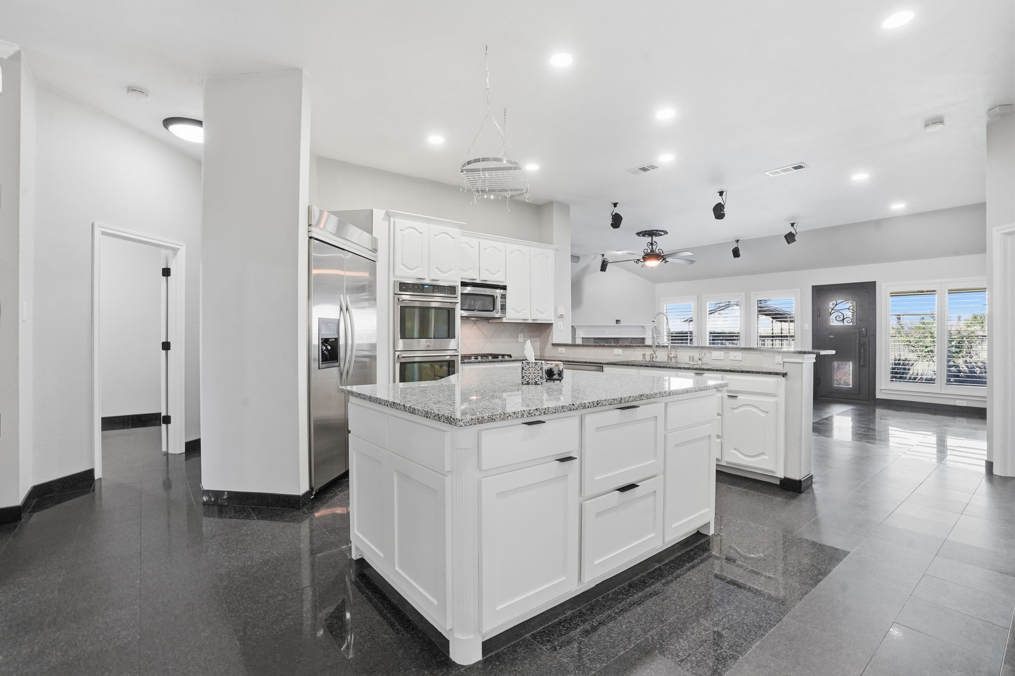 12701 Beech Tree Lane Fort Worth TX 76040