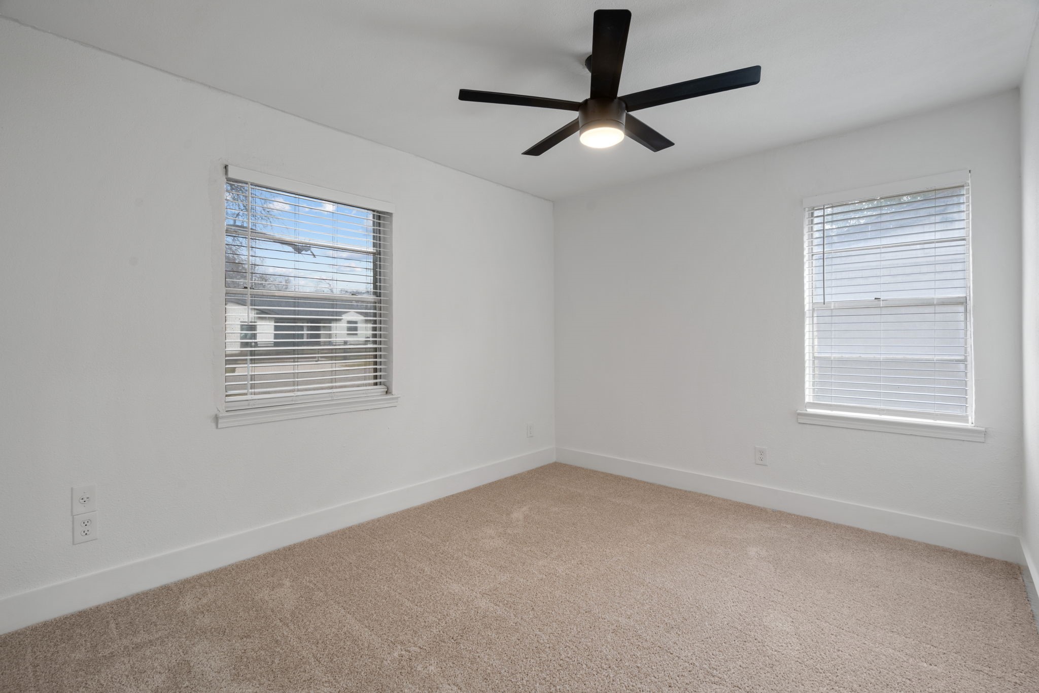 8842 Donnybrook Lane Dallas TX 75217