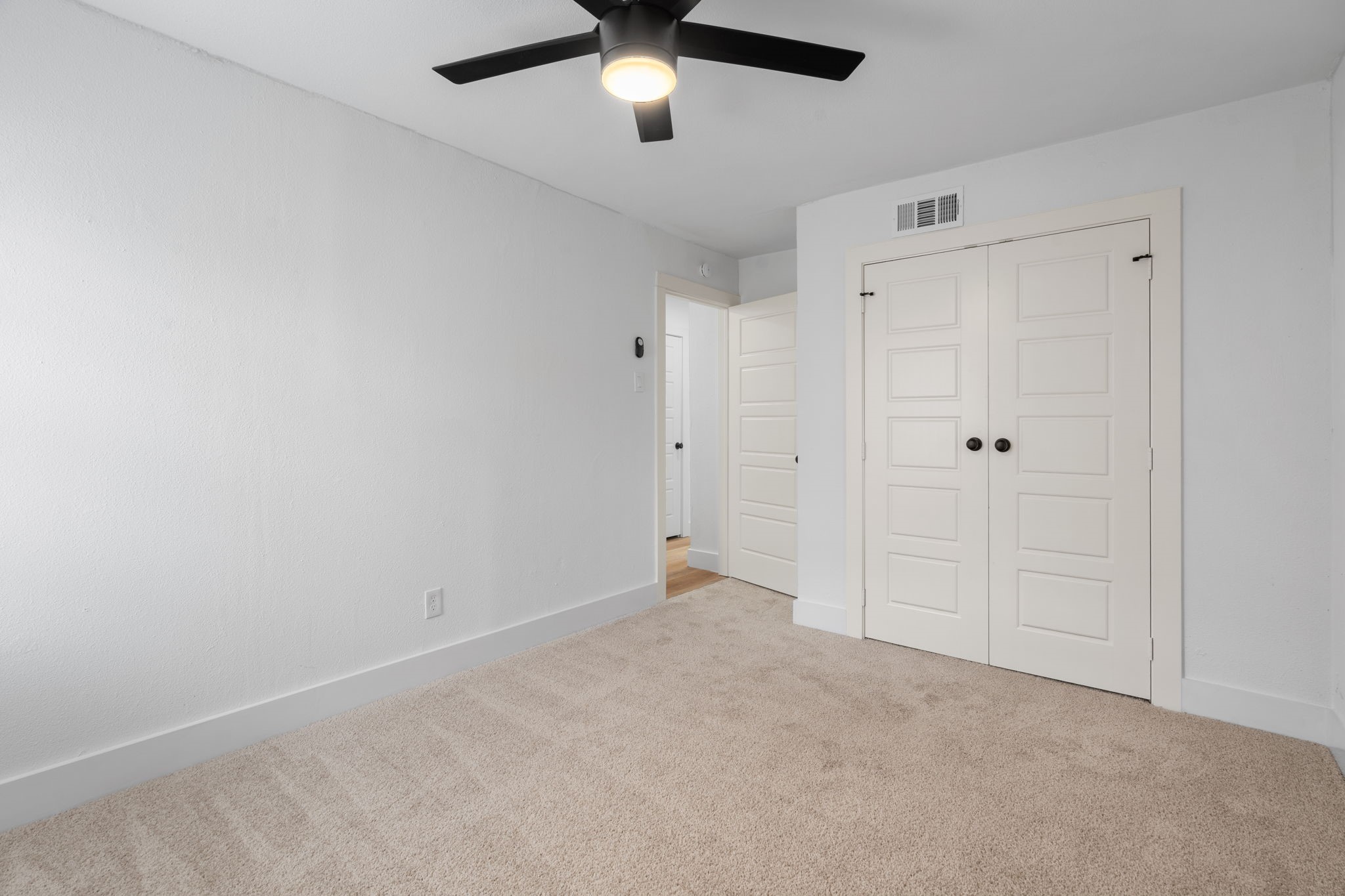 8842 Donnybrook Lane Dallas TX 75217