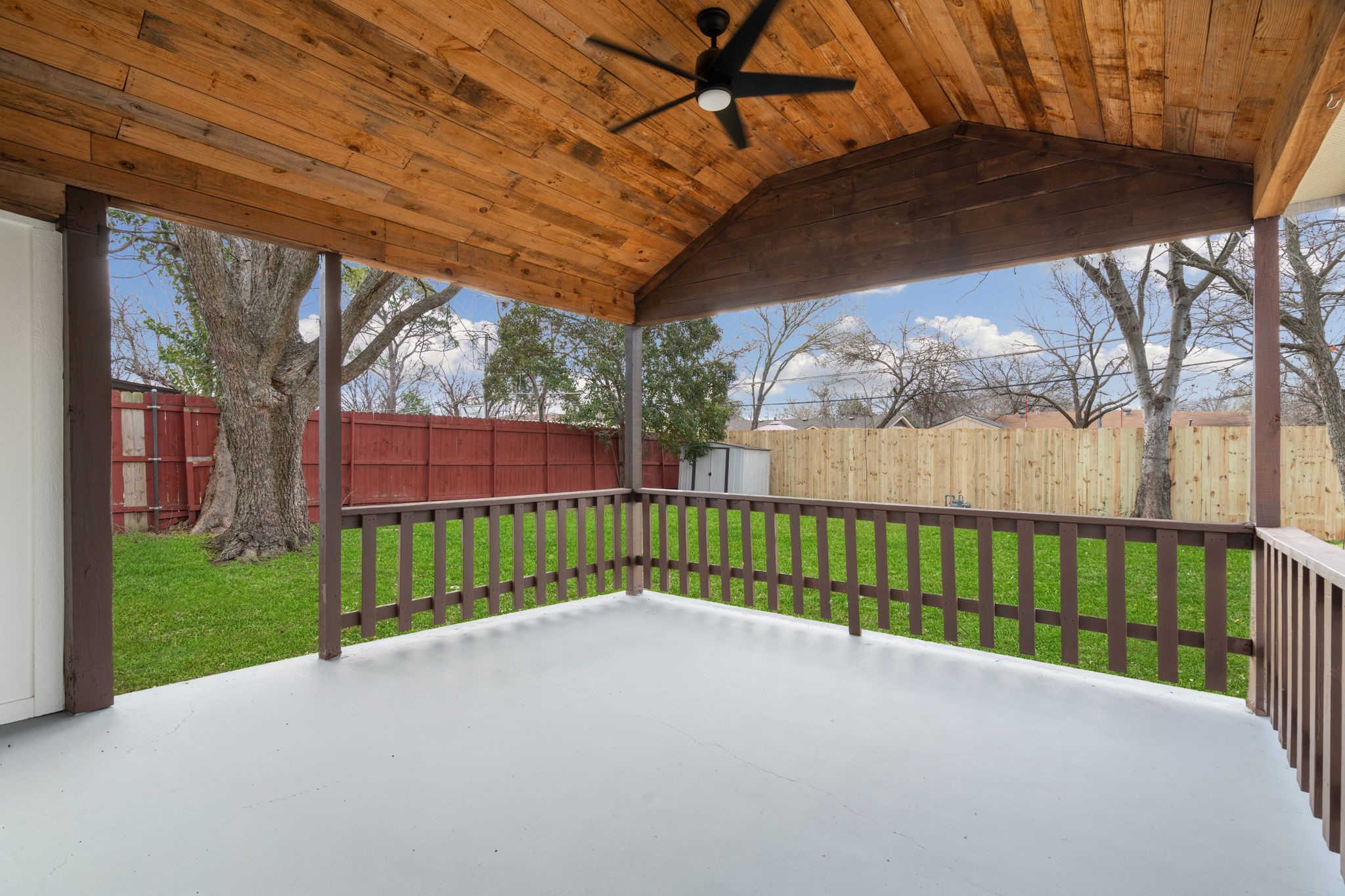 8842 Donnybrook Lane Dallas TX 75217