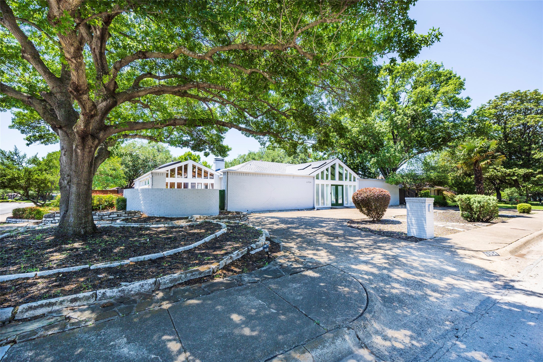 6954 Leameadow Drive Dallas TX 75248