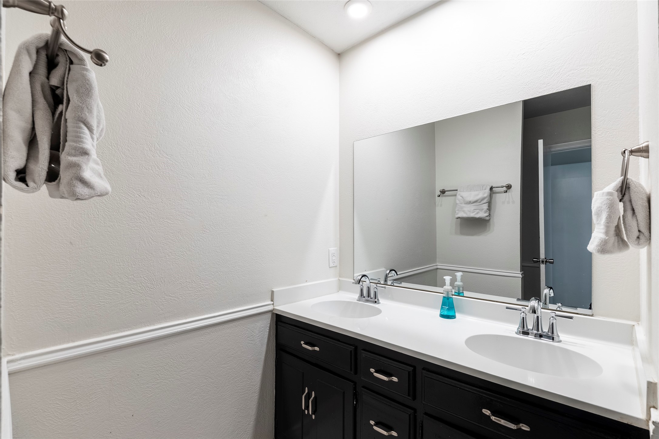 6954 Leameadow Drive Dallas TX 75248