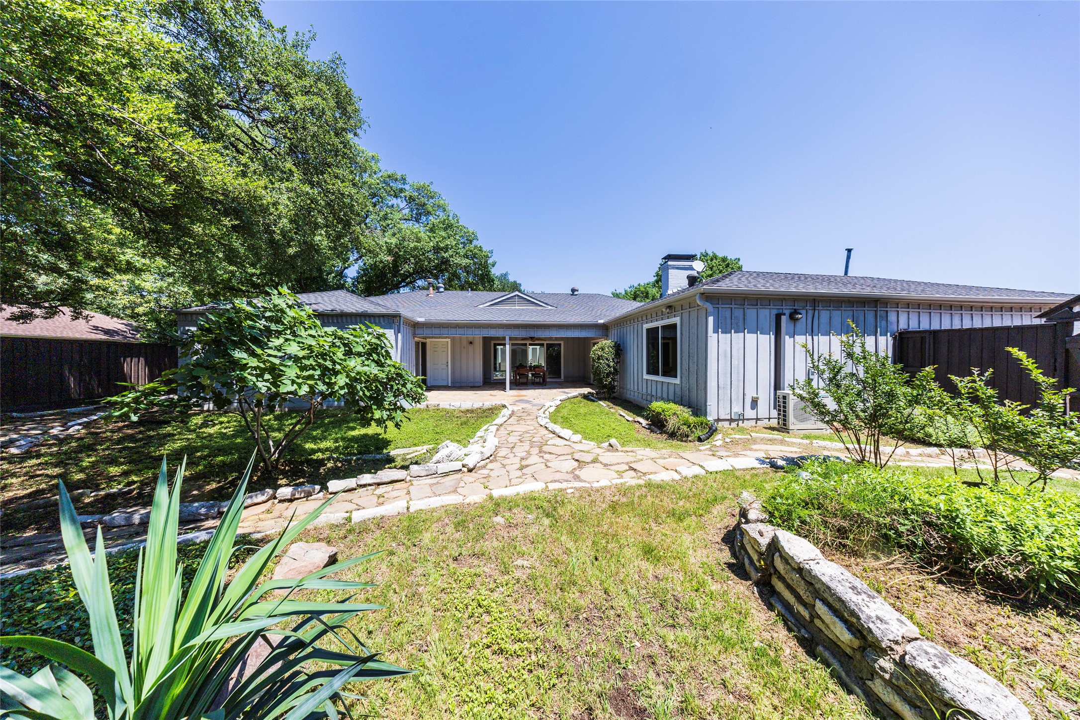 6954 Leameadow Drive Dallas TX 75248