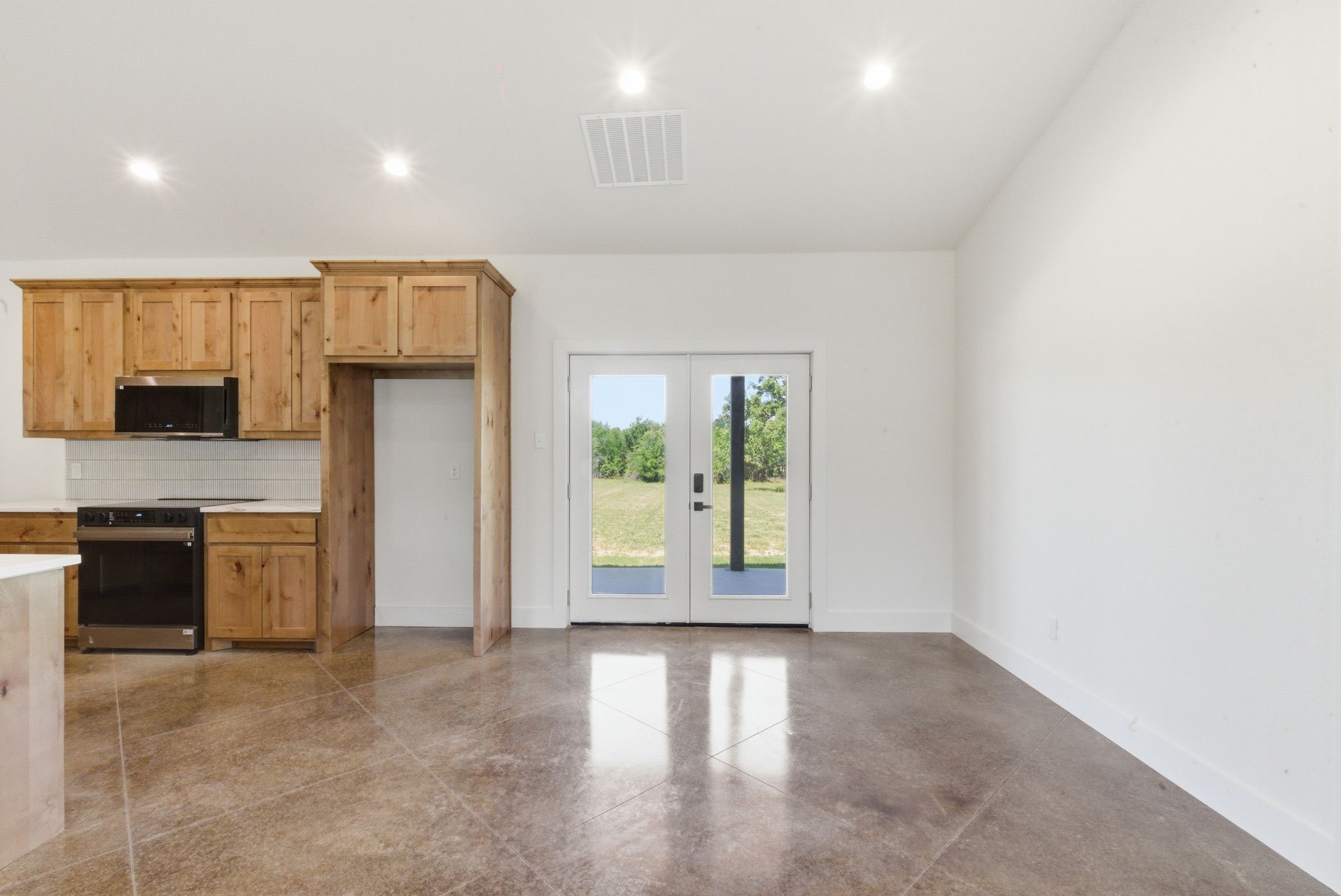 2501 Cowley Road Whitt TX 76490
