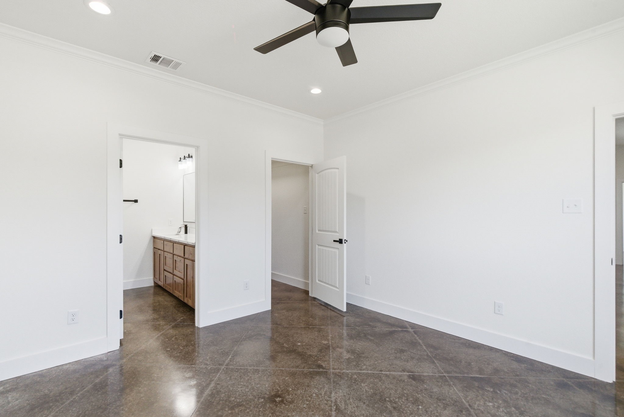 2501 Cowley Road Whitt TX 76490