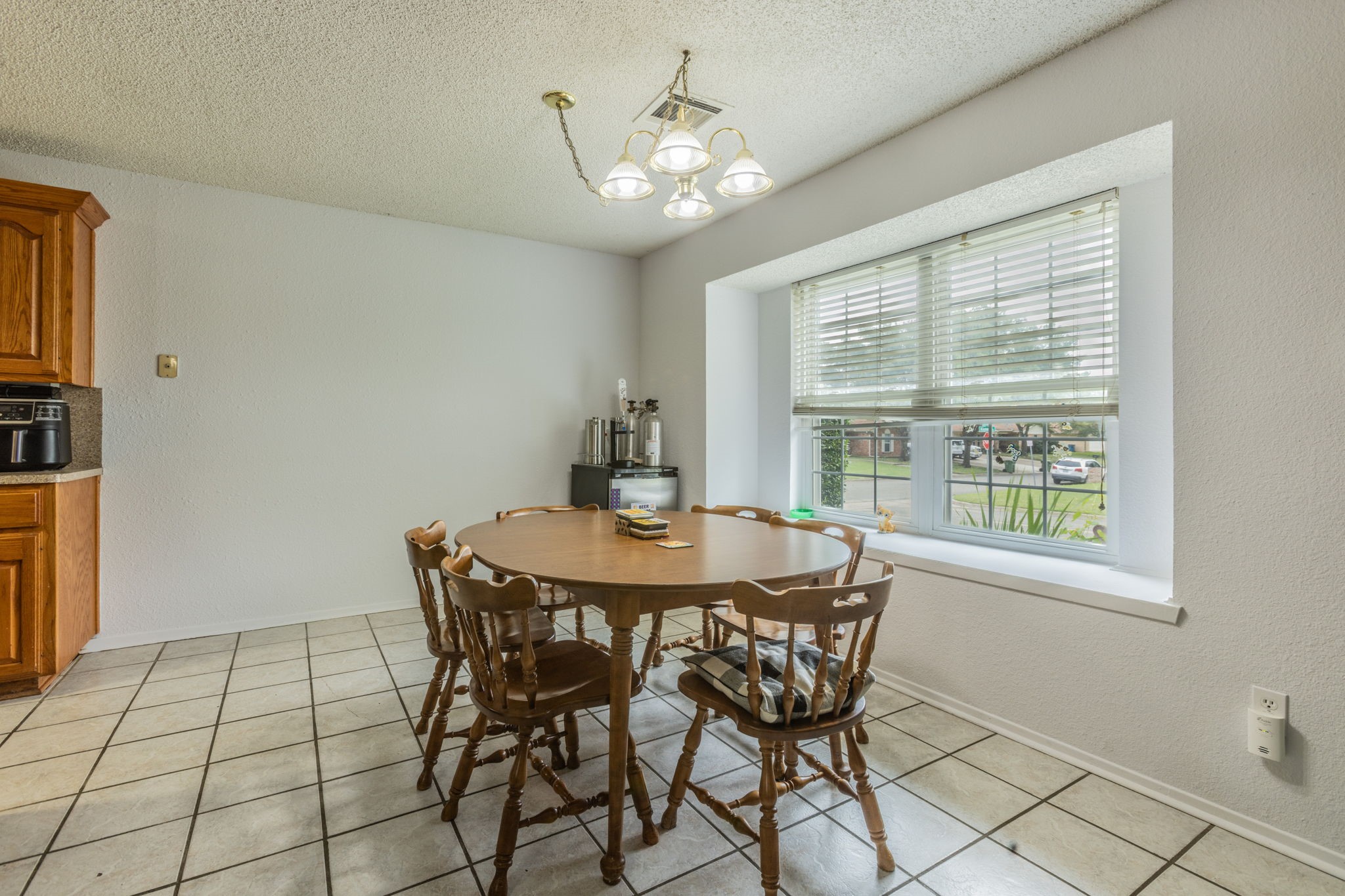 329 Alamosa Drive Hewitt TX 76643