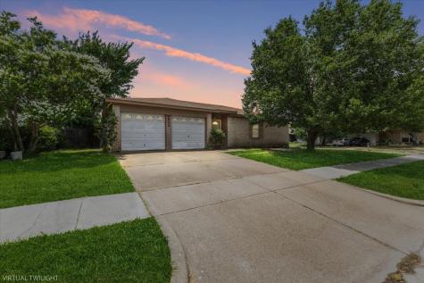 4900 Highbank Drive Arlington TX 76018