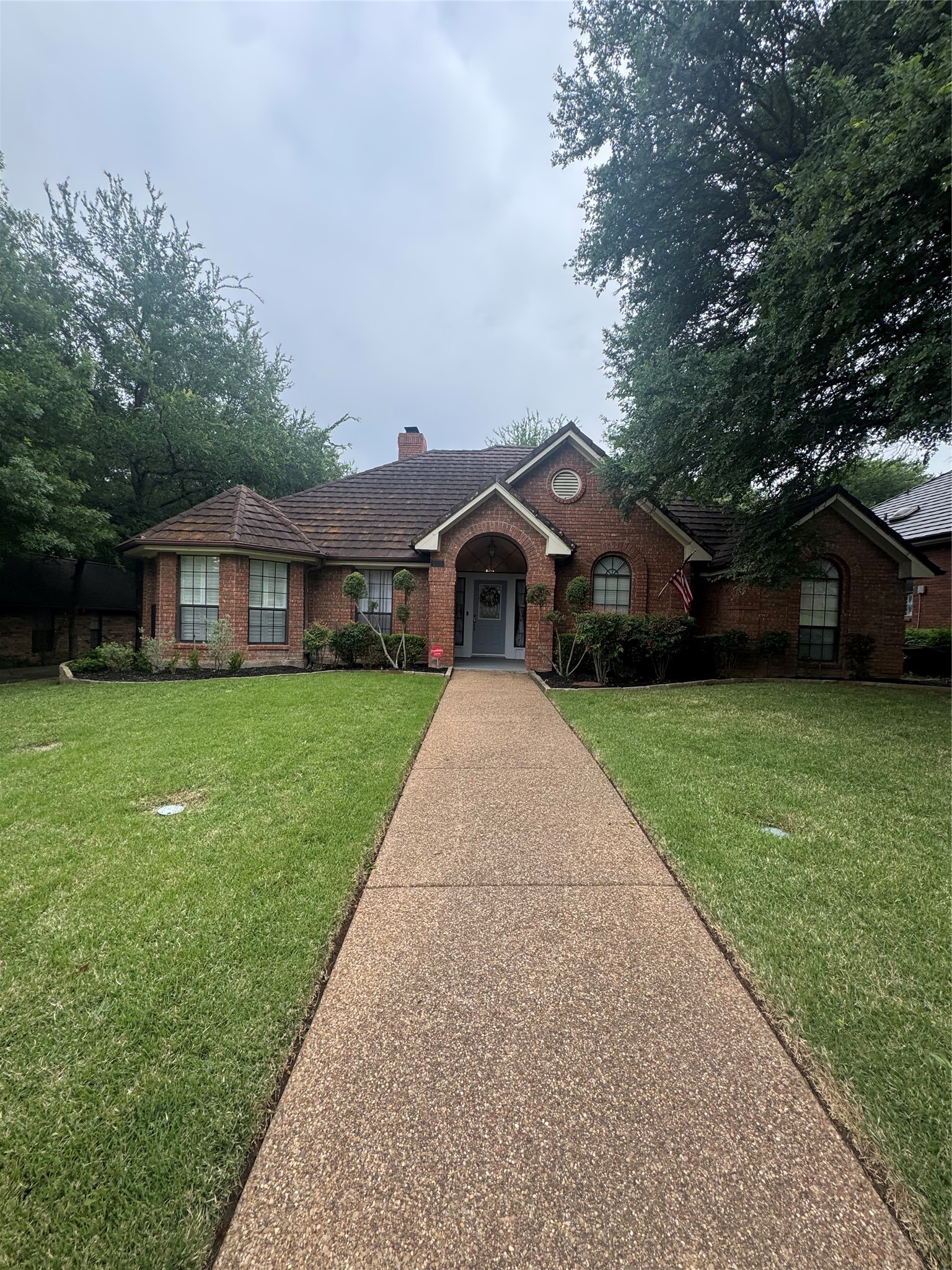 713 Ashley Drive Hurst TX 76054