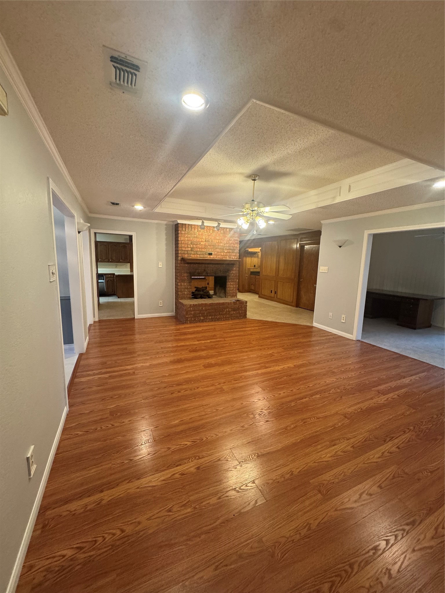 713 Ashley Drive Hurst TX 76054