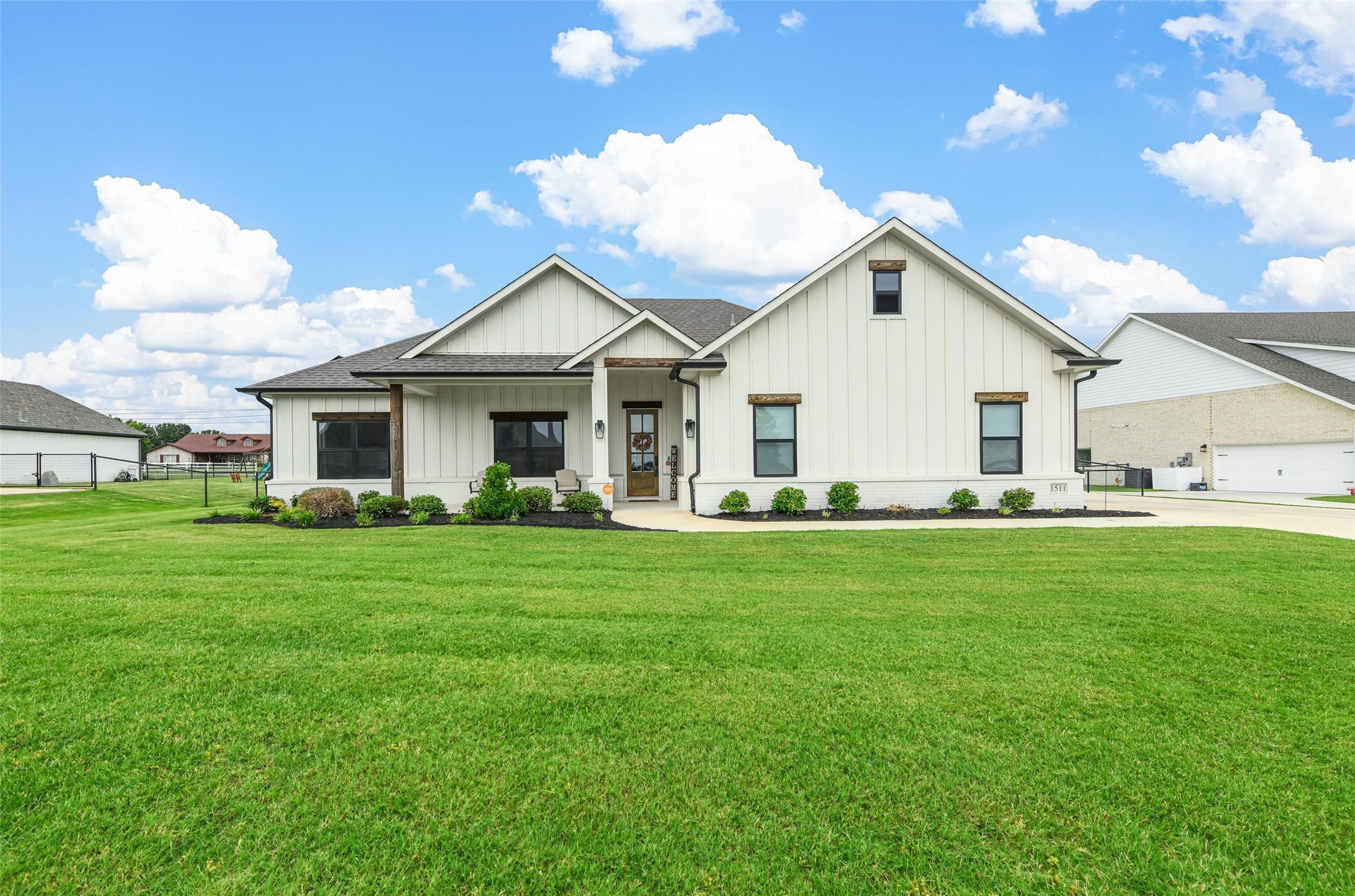 1511 Horseshoe Court Justin TX 76247