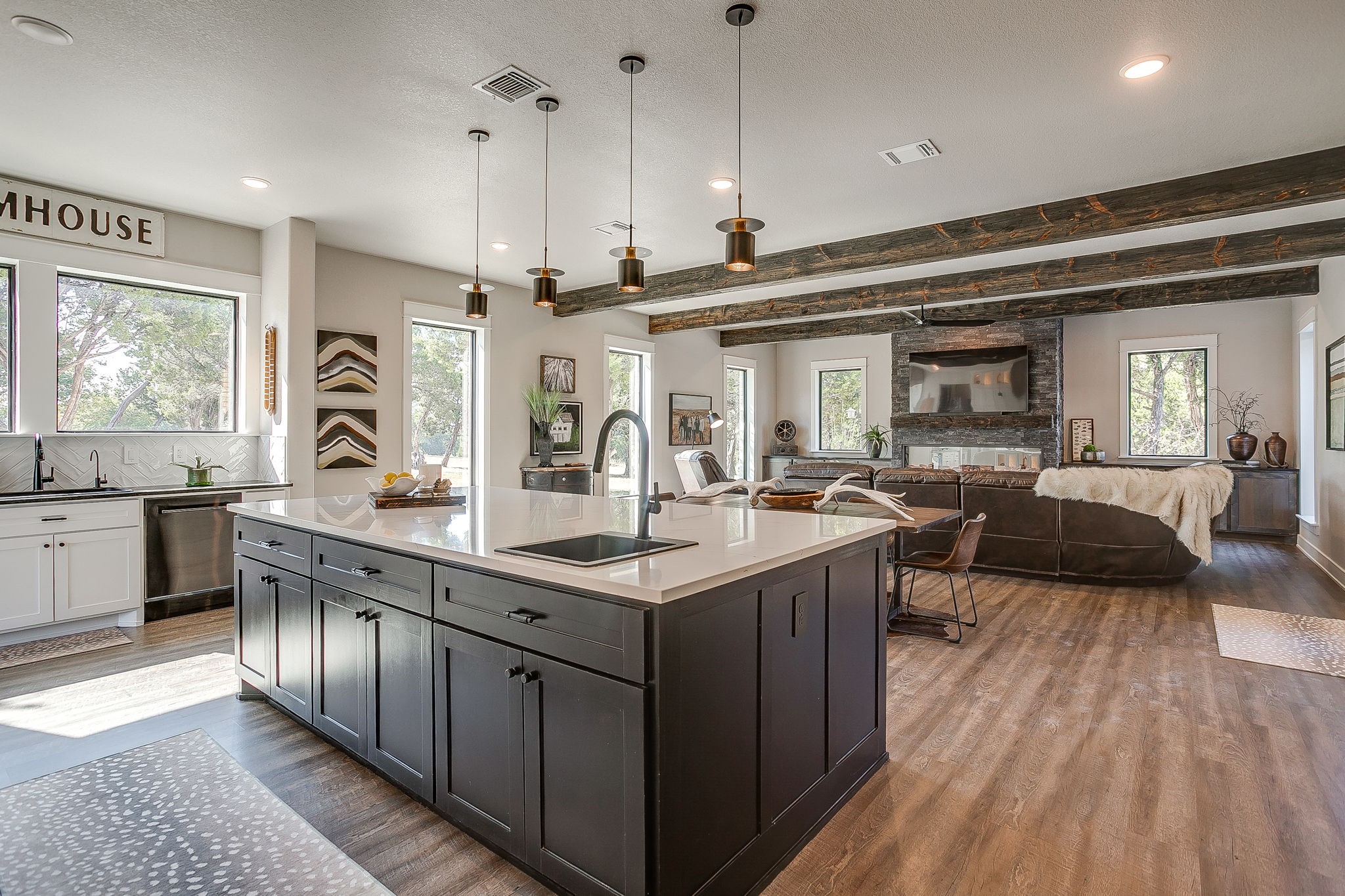 8104 Leven Links Street Cleburne TX 76033