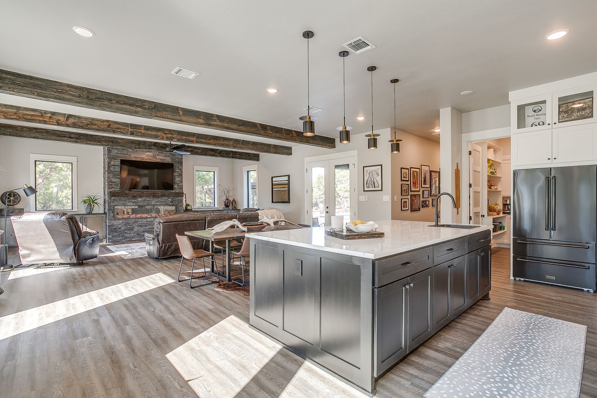 8104 Leven Links Street Cleburne TX 76033