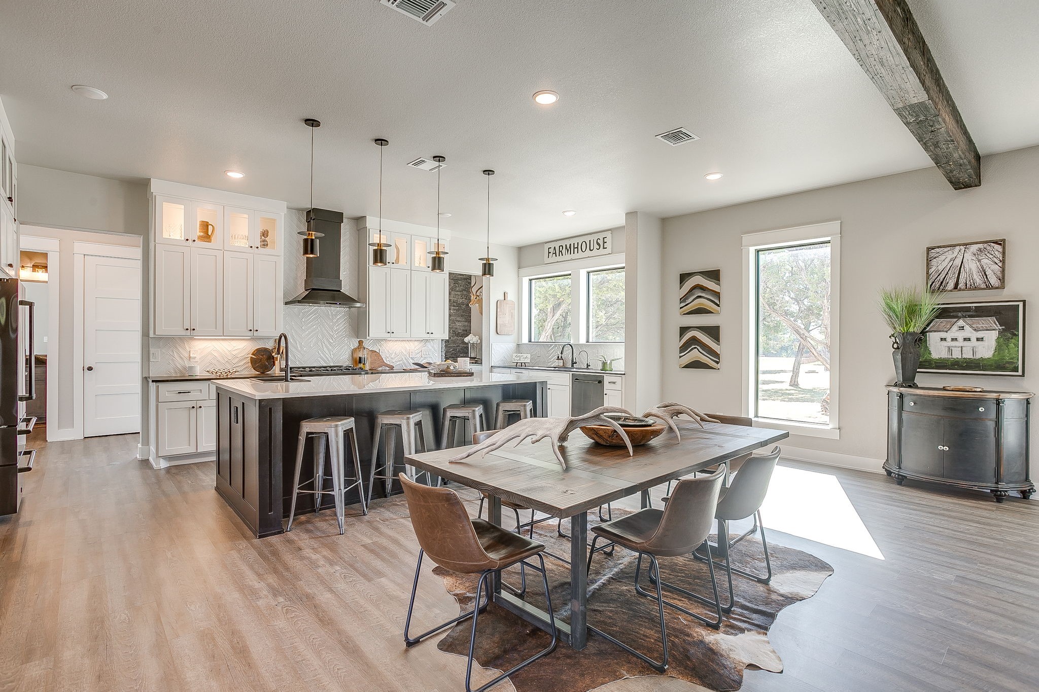 8104 Leven Links Street Cleburne TX 76033