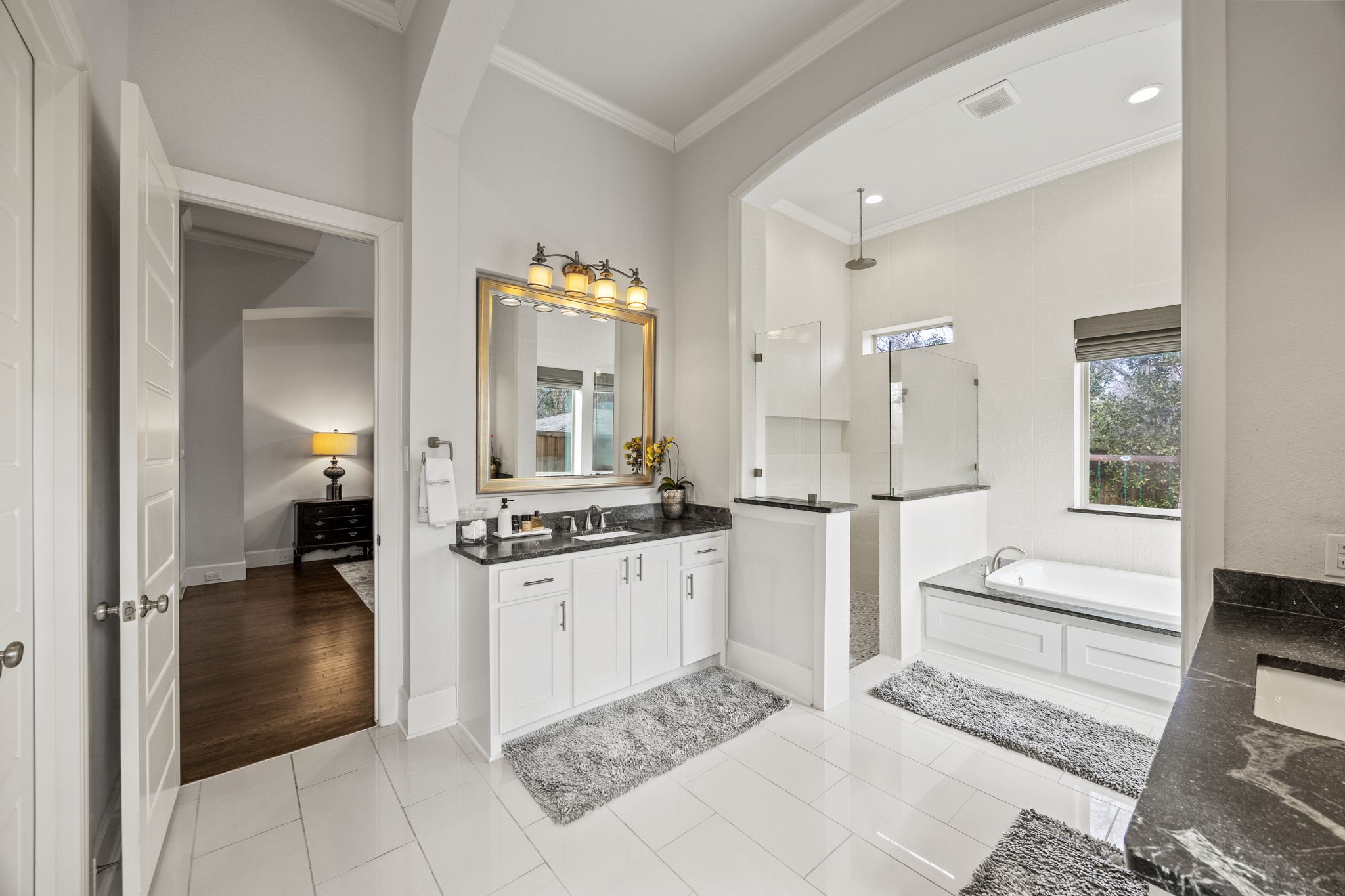 3932 Frontier Lane Dallas TX 75214