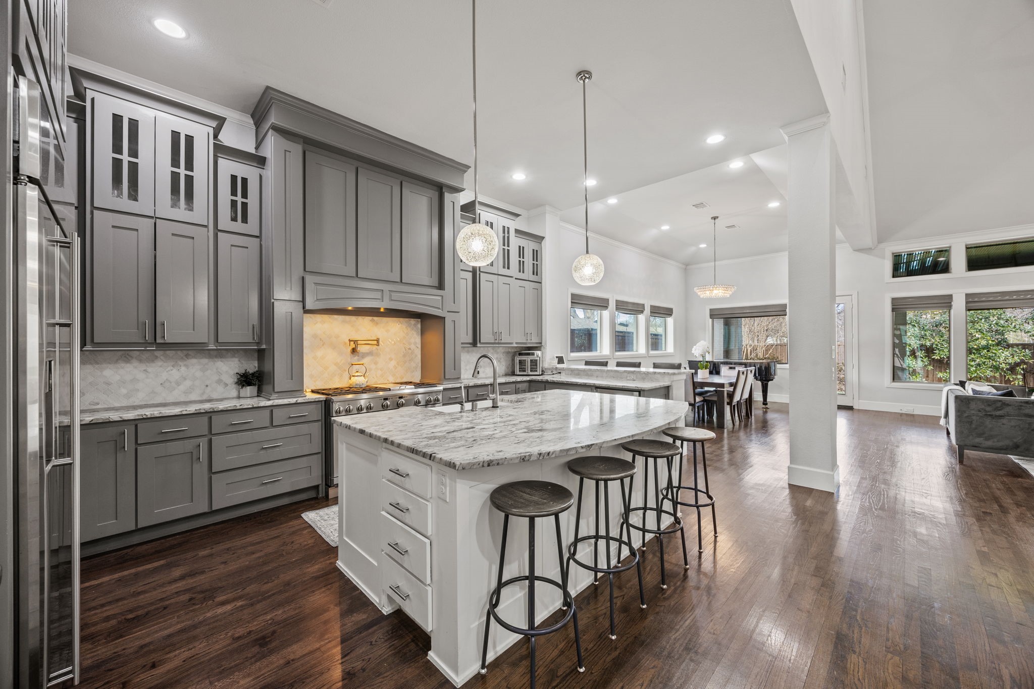 3932 Frontier Lane Dallas TX 75214