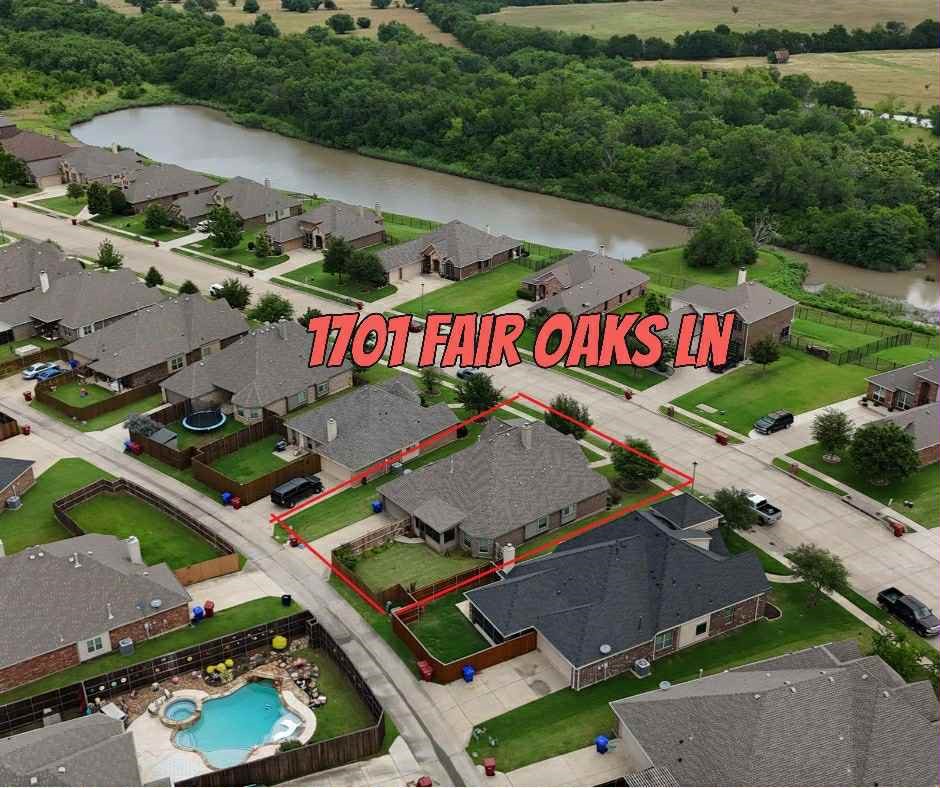 1701 Fair Oaks Lane Royse City TX 75189