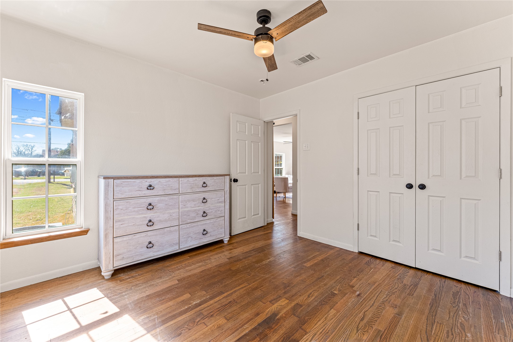 2920 S 3rd Street Waco TX 76706