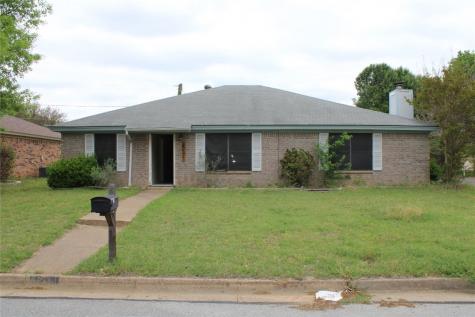 6231 Hott Springs Drive Arlington TX 76001