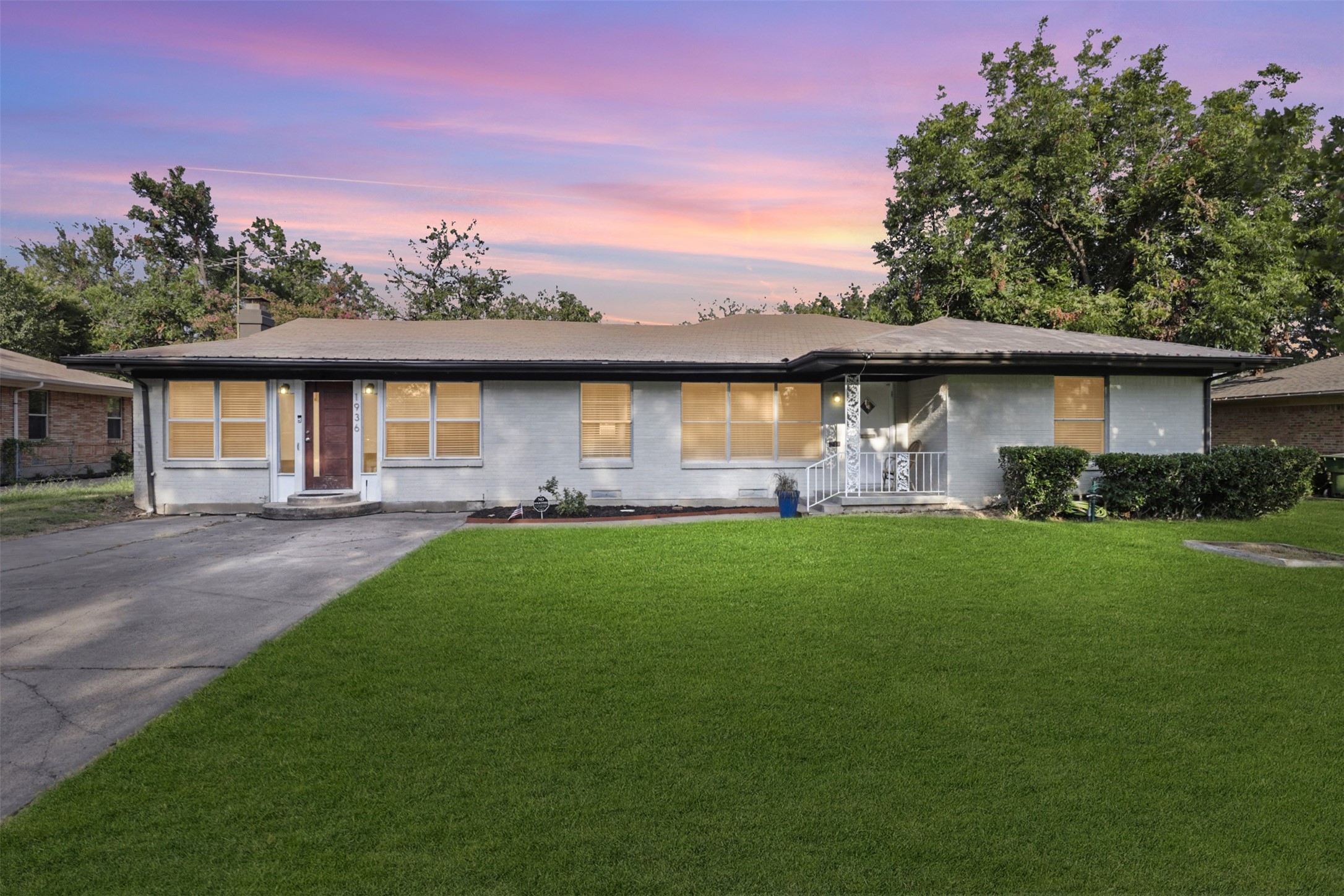 1936 Morningside Drive Garland TX 75042
