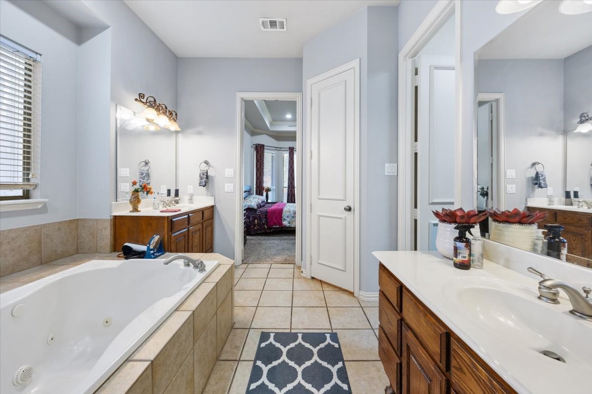 5315 Sun Meadow Drive Grapevine TX 76051